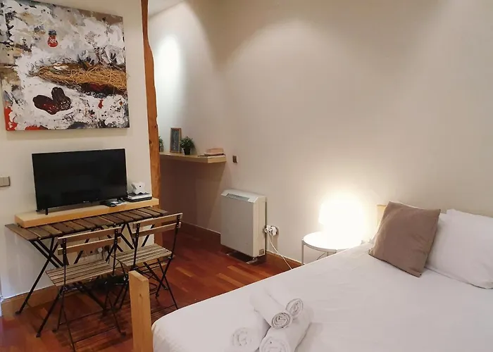 Enjoy a cosy studio in Malasaña BAR